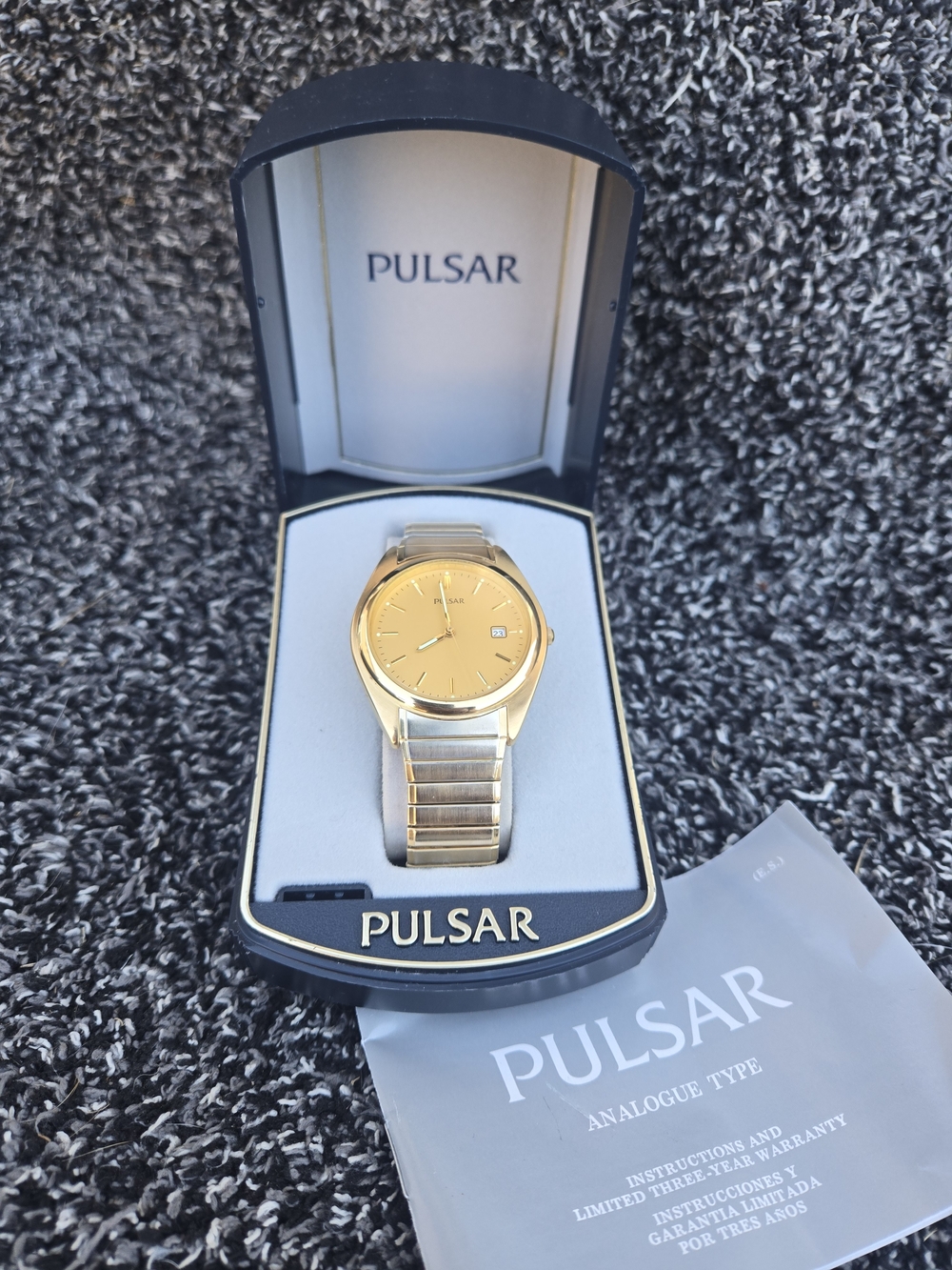 Pulsar Men’s Gold Dial Gold-Tone Bracelet Watch